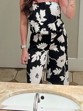 STRAPLESS JUMPSUIT